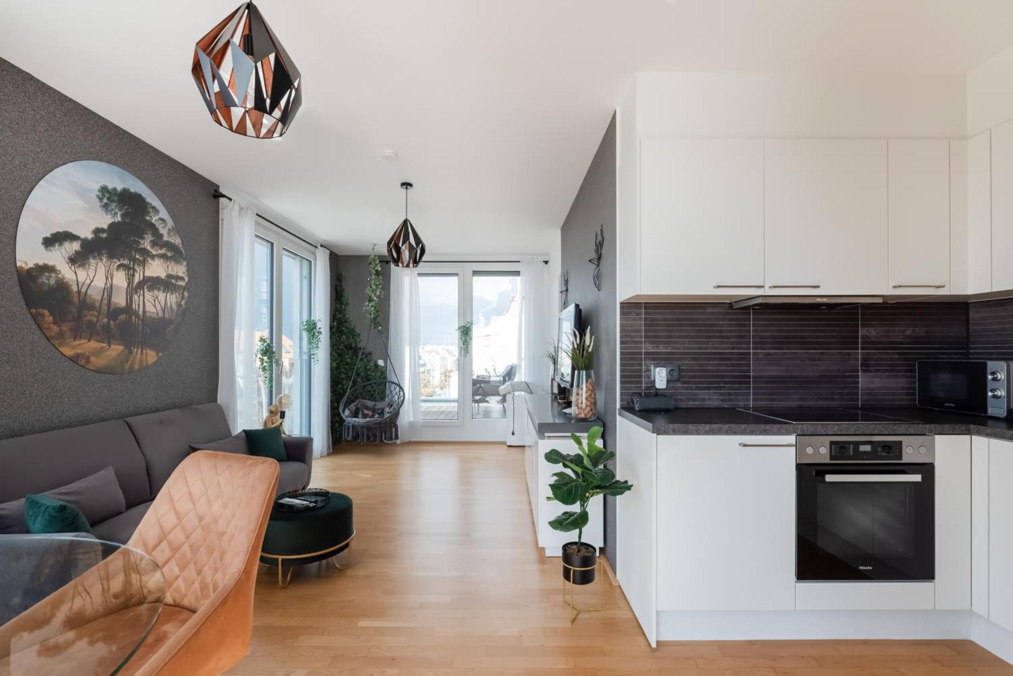Apartment Mit Traumhafter Dachterrasse & Weitblick Wina Bagian luar foto